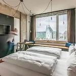 Hotel Staycity Centre 4*