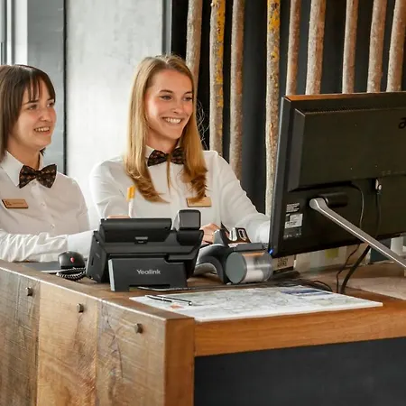 Staycity Centre מלון דירות