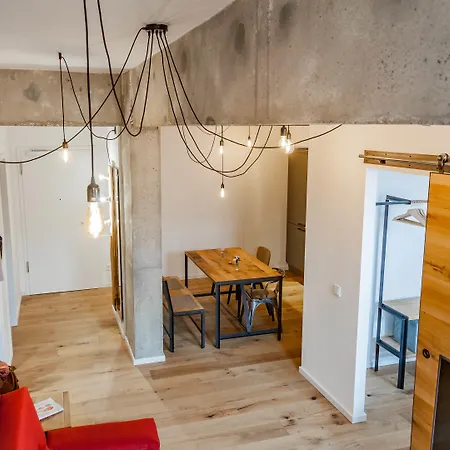 Ξενοδοχείο με διαμερίσματα Staycity Centre Λειψία