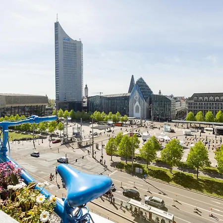 Staycity Centre Hotel 4*