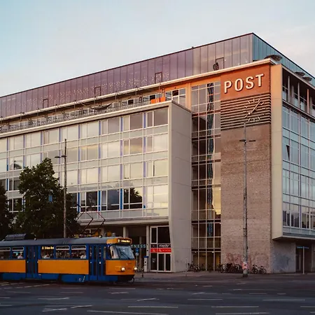 Staycity Centre Hotel 4*