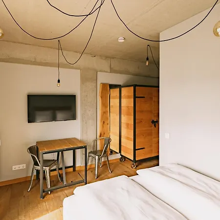 Staycity Centre Hotel 4*