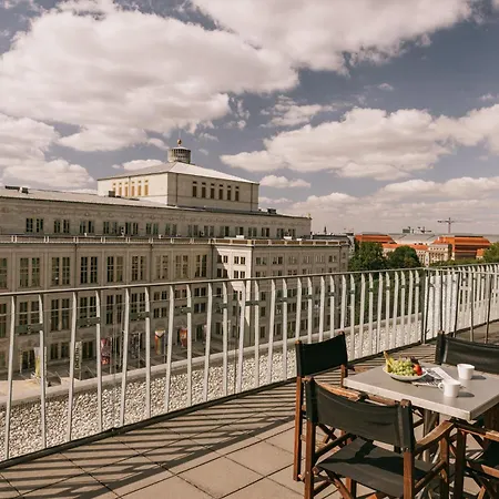 Staycity Centre 4*