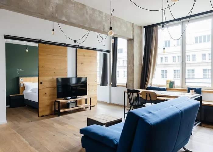 Hotel Staycity Centre 4*