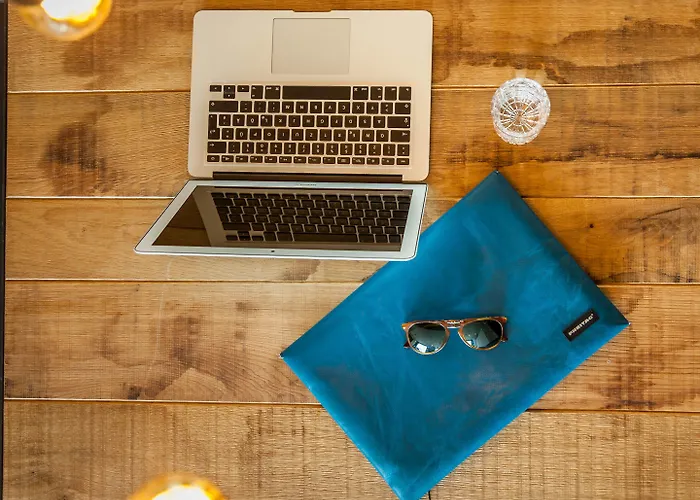 Staycity Centre Hotel 4*