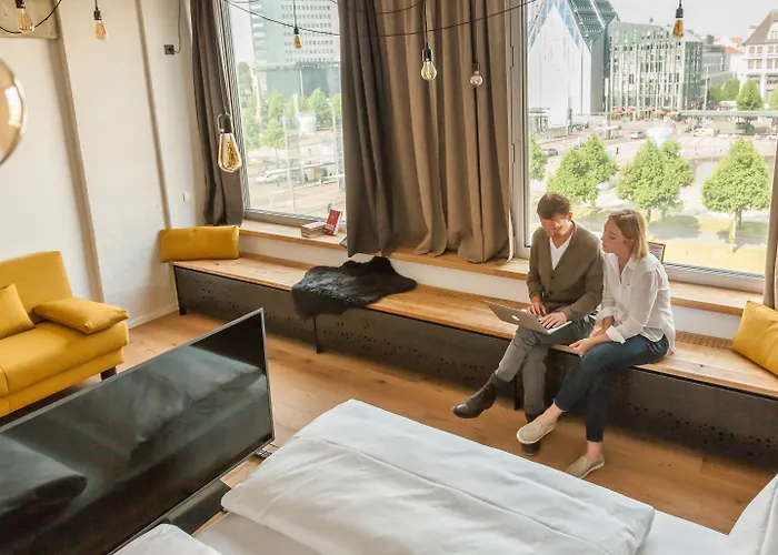 Staycity Centre Hotel 4*