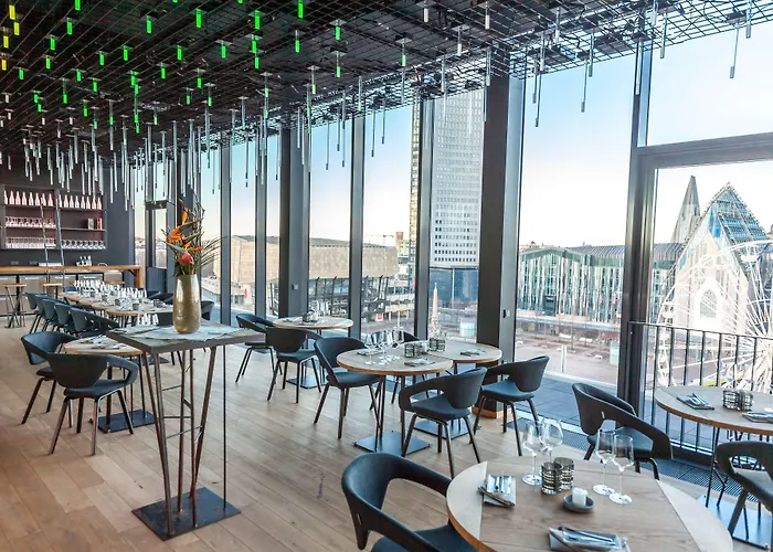 Staycity Centre Hotel 4*